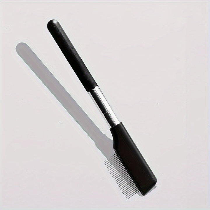 The Ultimate Pet-Friendly Eye Grooming Brush